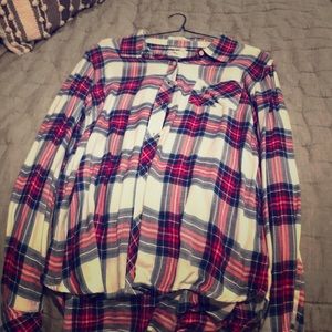 Light flannel long sleeve shirt